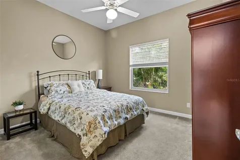 1702 Huntington Court Safety Harbor FL 34695
