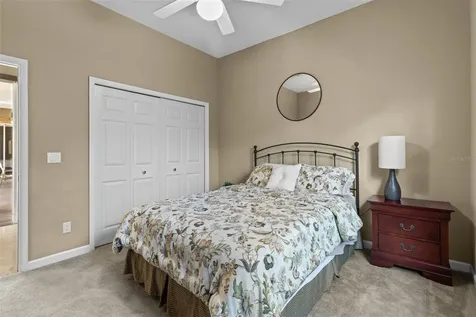 1702 Huntington Court Safety Harbor FL 34695