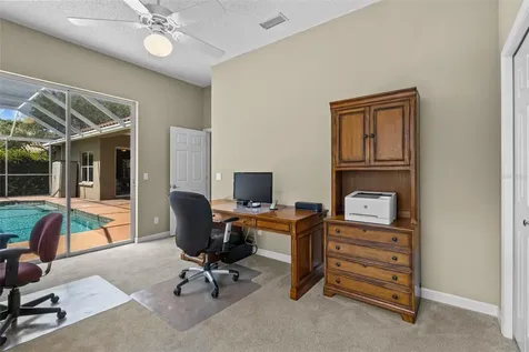 1702 Huntington Court Safety Harbor FL 34695