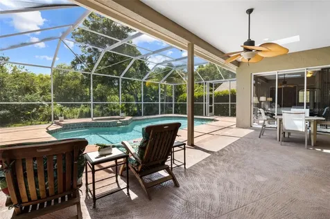 1702 Huntington Court Safety Harbor FL 34695