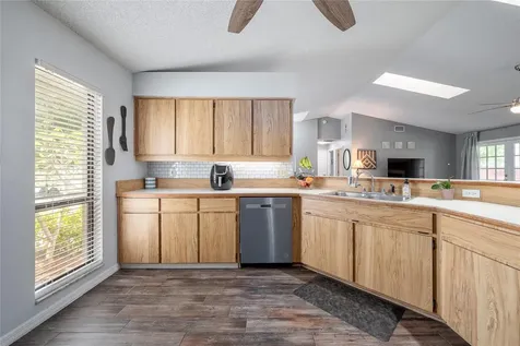 2315 Ballard Avenue Orlando FL 32833