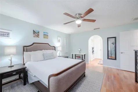 2315 Ballard Avenue Orlando FL 32833