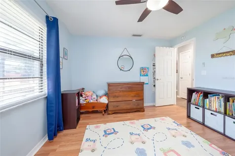 2315 Ballard Avenue Orlando FL 32833