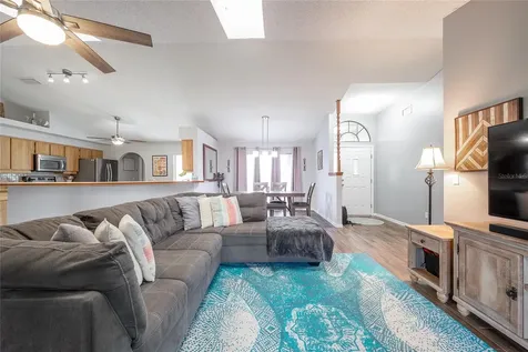 2315 Ballard Avenue Orlando FL 32833