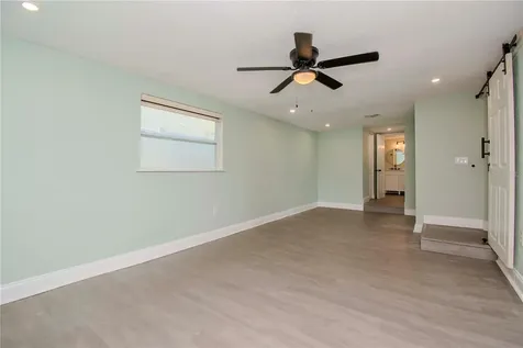 1736 N Betty Lane Clearwater FL 33755