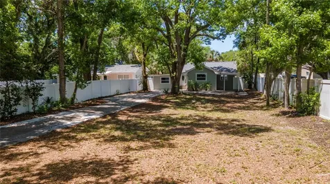 1736 N Betty Lane Clearwater FL 33755