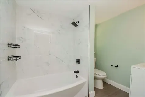 1736 N Betty Lane Clearwater FL 33755
