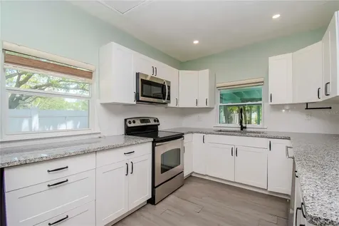1736 N Betty Lane Clearwater FL 33755