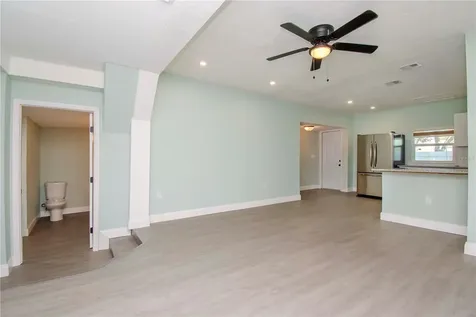 1736 N Betty Lane Clearwater FL 33755