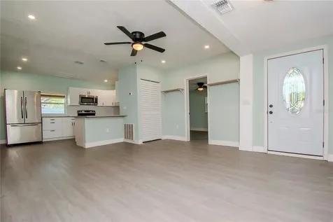 1736 N Betty Lane Clearwater FL 33755