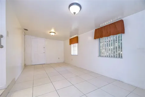 4536 W Burke Street Tampa FL 33614