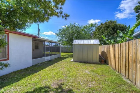 4536 W Burke Street Tampa FL 33614