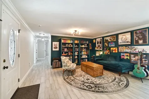 7603 Barry Road Tampa FL 33615