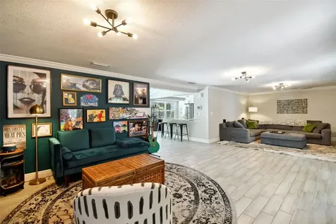 7603 Barry Road Tampa FL 33615