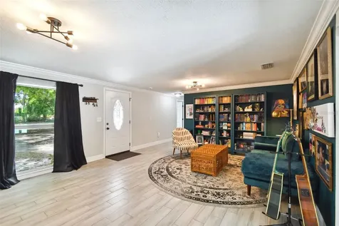 7603 Barry Road Tampa FL 33615