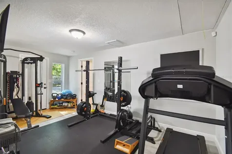 7603 Barry Road Tampa FL 33615