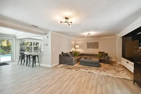 7603 Barry Road Tampa FL 33615