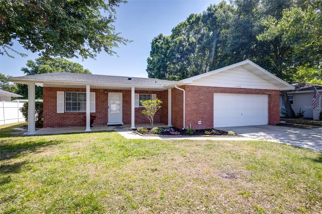 213 24th Court SW Winter Haven FL 33880