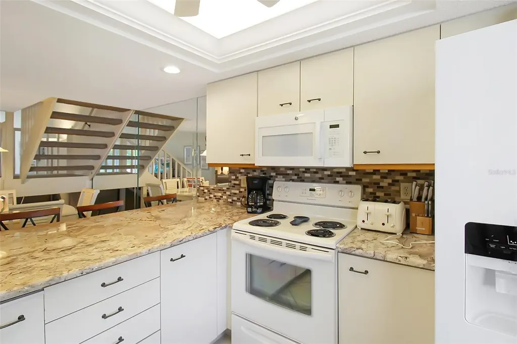 1304 Siesta Bayside Drive Sarasota FL 34242