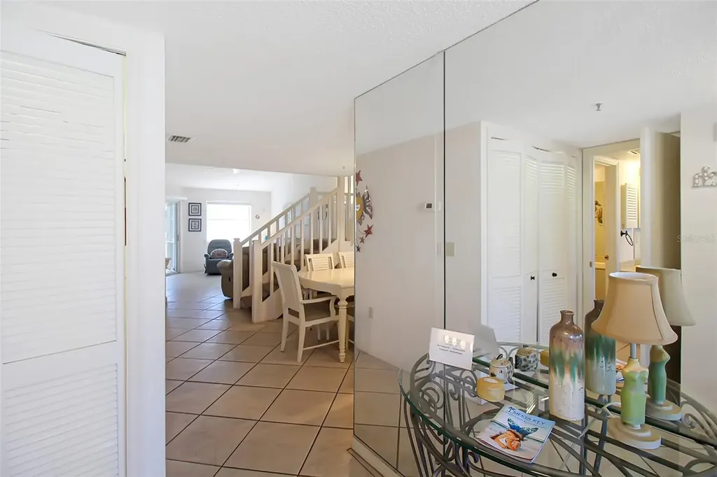 1304 Siesta Bayside Drive Sarasota FL 34242