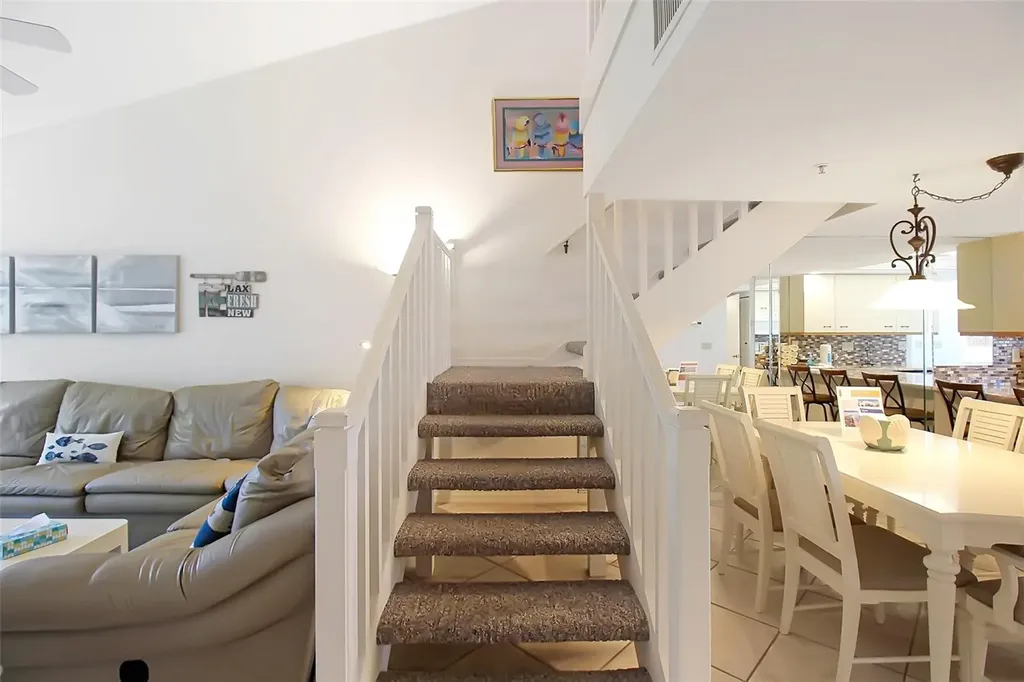 1304 Siesta Bayside Drive Sarasota FL 34242