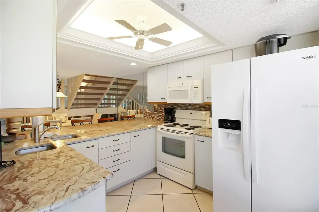 1304 Siesta Bayside Drive Sarasota FL 34242