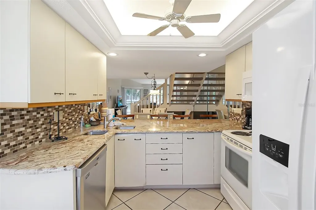 1304 Siesta Bayside Drive Sarasota FL 34242