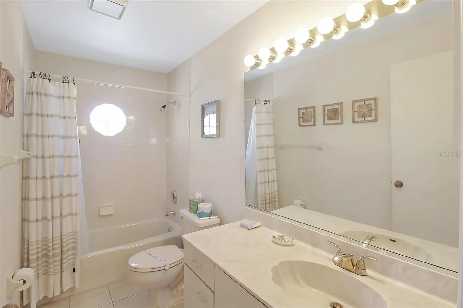 1304 Siesta Bayside Drive Sarasota FL 34242