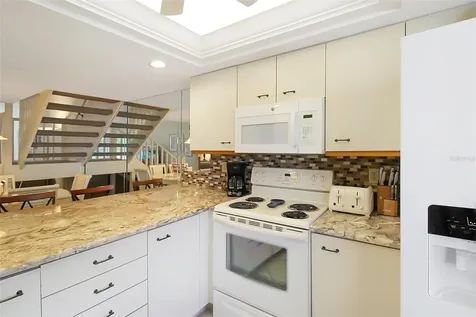 1304 Siesta Bayside Drive Sarasota FL 34242