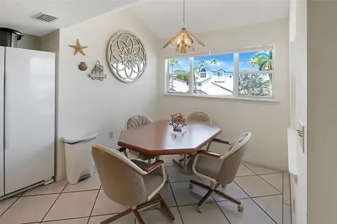 1304 Siesta Bayside Drive Sarasota FL 34242