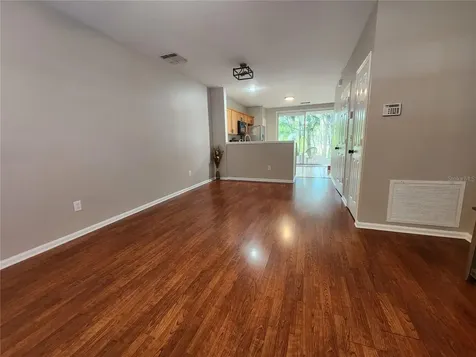 878 Vineland Place Lake Mary FL 32746