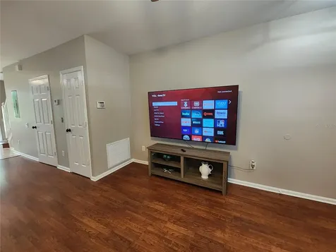 878 Vineland Place Lake Mary FL 32746