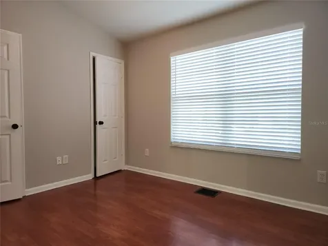 878 Vineland Place Lake Mary FL 32746