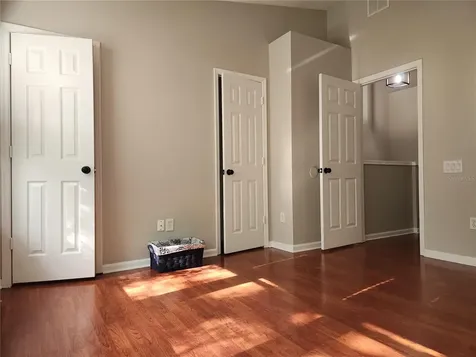 878 Vineland Place Lake Mary FL 32746