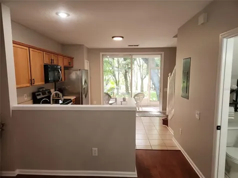 878 Vineland Place Lake Mary FL 32746