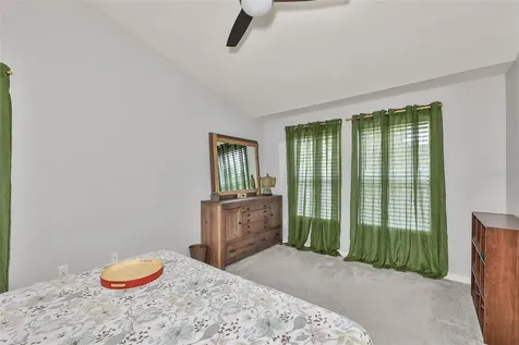144 Woodknoll Place Valrico FL 33594