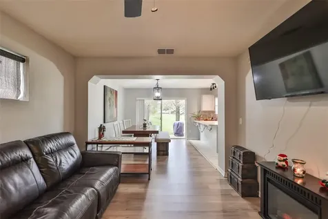 144 Woodknoll Place Valrico FL 33594