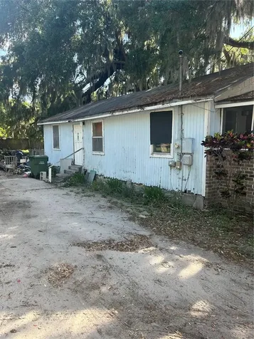827 E Magnolia Street Leesburg FL 34748