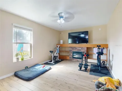 1143 Madura Drive Deltona FL 32725