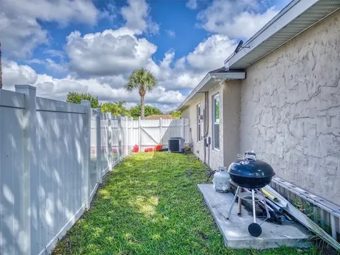 1143 Madura Drive Deltona FL 32725