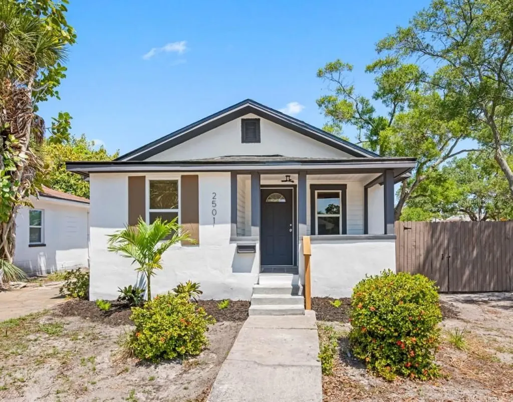 2501 11th Avenue S St Petersburg FL 33712