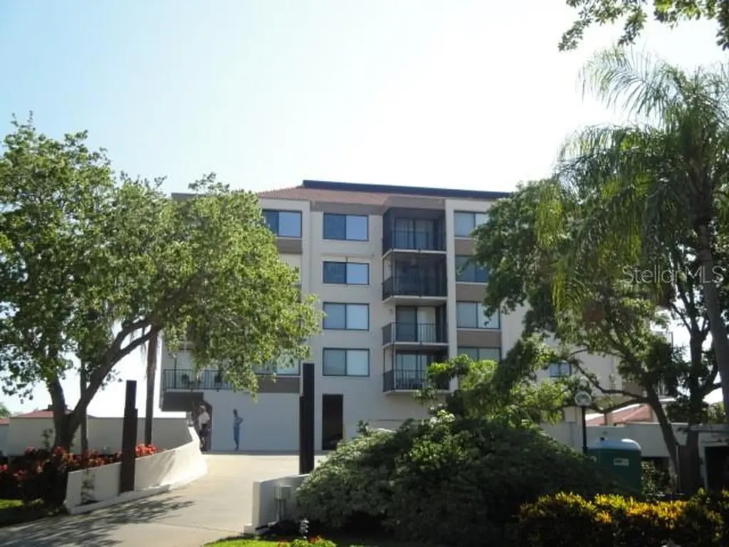 6268 Palma Del Mar Boulevard S St Petersburg FL 33715