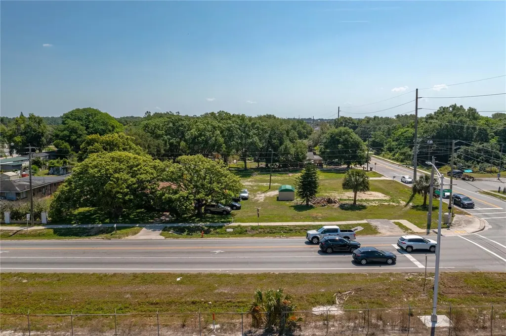 101 Eagle Lake Loop Road E Winter Haven FL 33880