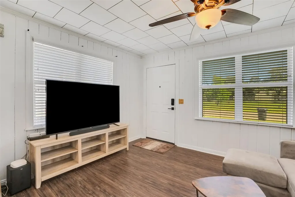 5144 11th Avenue S Gulfport FL 33707