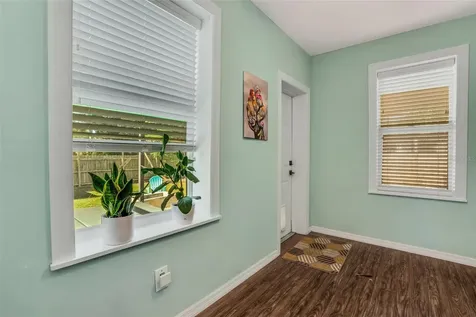 5144 11th Avenue S Gulfport FL 33707