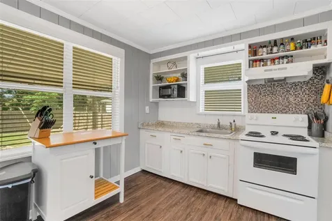 5144 11th Avenue S Gulfport FL 33707