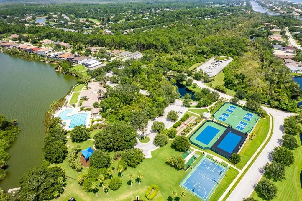 78 N Lakewalk Drive Palm Coast FL 32137