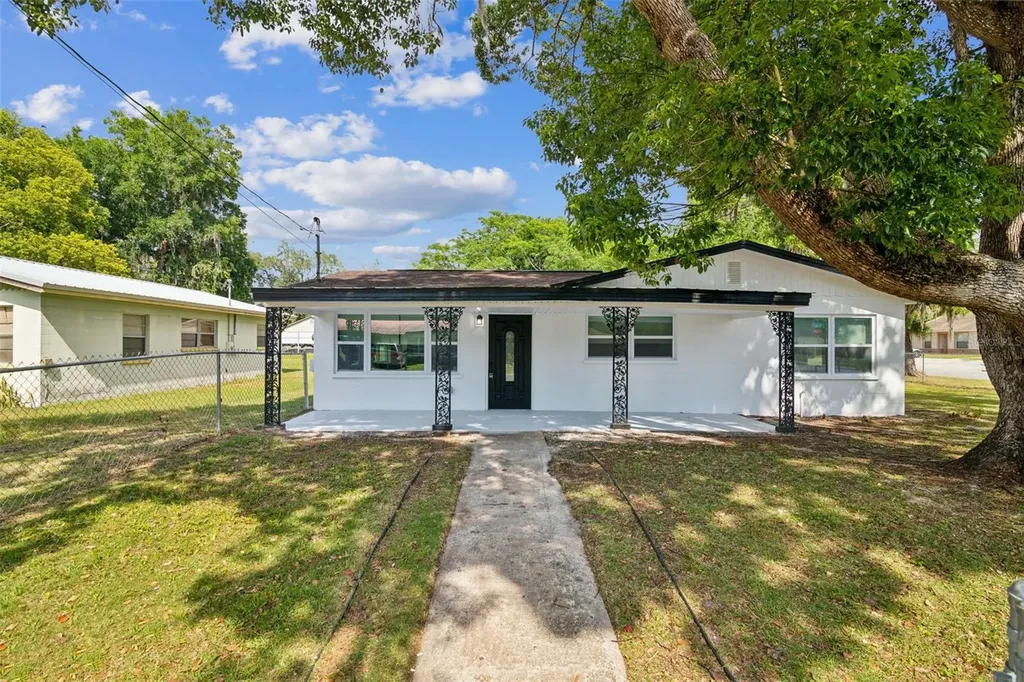 301 N Adams Street Bushnell FL 33513