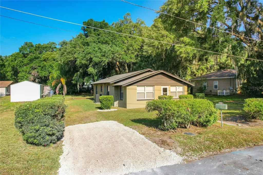 38747 Carroll Street Umatilla FL 32784