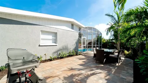 1112 65th Street NW Bradenton FL 34209